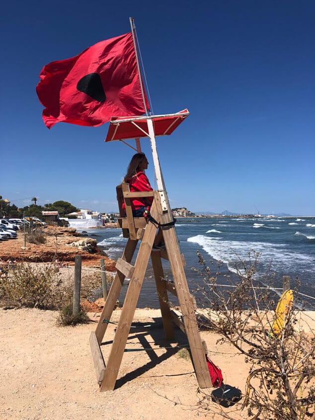 Imagen: Servicio de salvamento en Dénia