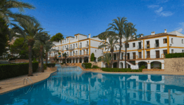 Una preciosa piscina para disfrutar del buen tiempo