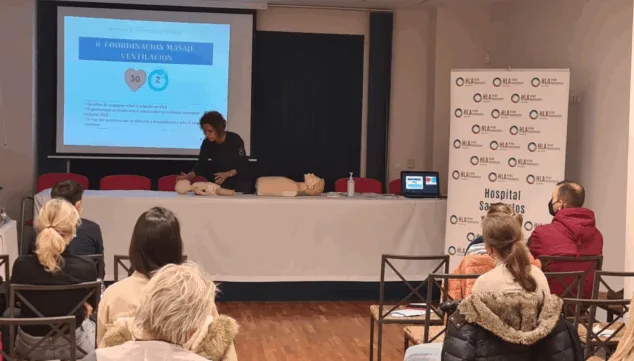 Aprende a salvar vidas: taller gratuito de RCP y maniobra de Heimlich en Marina de Dénia 1 Imagen: Aprende a salvar vidas taller gratuito de RCP y maniobra de Heimlich en Marina de Dénia