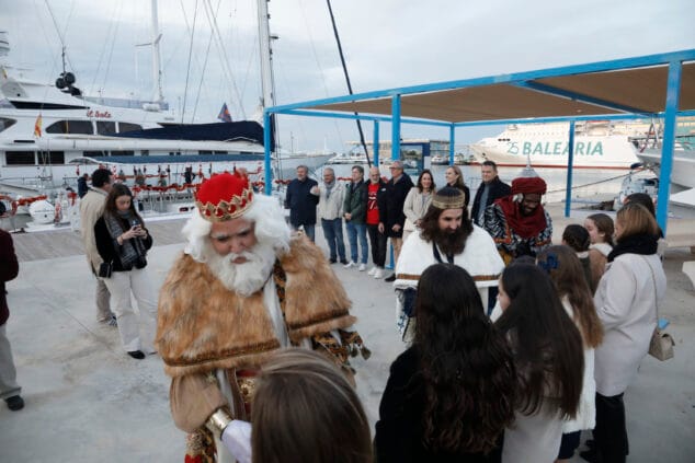 cabalgata ss mm los reyes de oriente en denia 2025 13