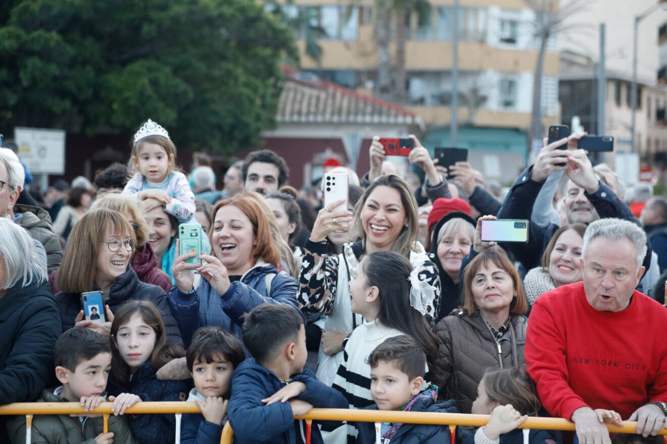 Cabalgata SS MM Los Reyes de Oriente en Dénia 2025 (14)