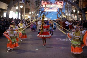Cabalgata SS MM Los Reyes de Oriente en Dénia 2025 (33)