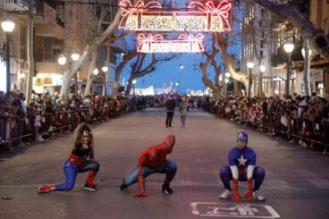 Cabalgata SS MM Los Reyes de Oriente en Dénia 2025 (37)