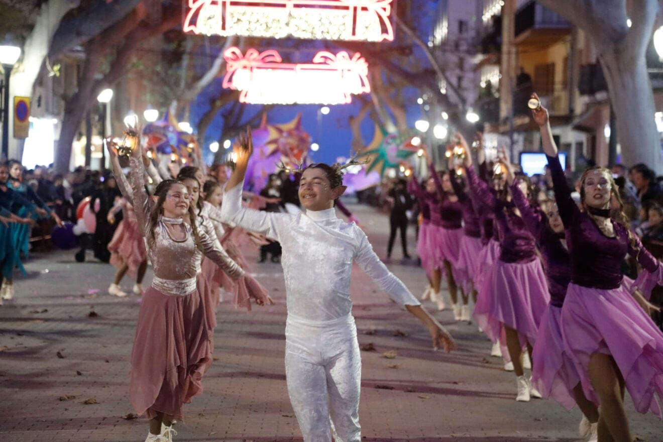 Cabalgata SS MM Los Reyes de Oriente en Dénia 2025 (40)