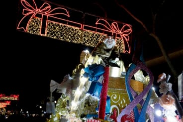 Cabalgata SS MM Los Reyes de Oriente en Dénia 2025 (57)