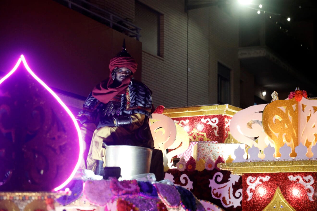 Cabalgata SS MM Los Reyes de Oriente en Dénia 2025 (74)