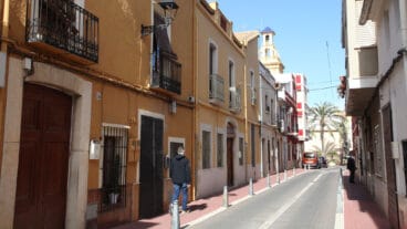 calle sant cristofol en el verger archivo