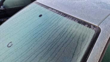 capa de escarcha en un vehiculo de denia archivo