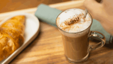 Desayuno buffet y restaurante propio para disfrutar en Hotel Nou Romà