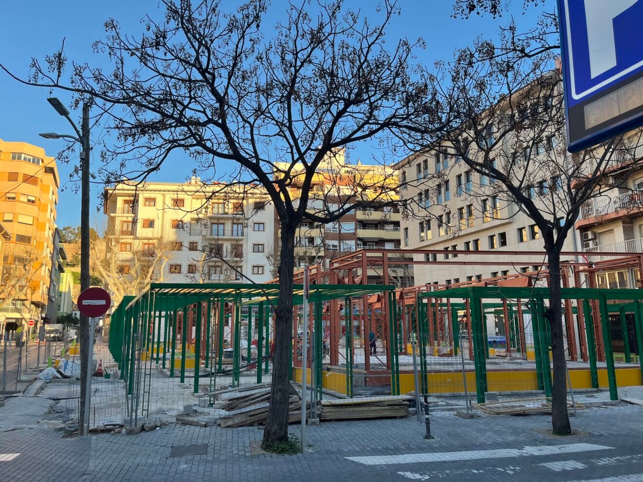Estado actual de la plaza María Hervás