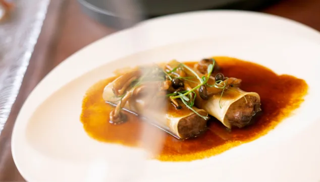 tapas y platos unicos que cuentan una historia de sabor