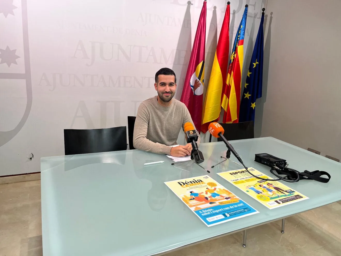 Valen Alcalà presenta las dos nuevas iniciativas deportivas para Dénia