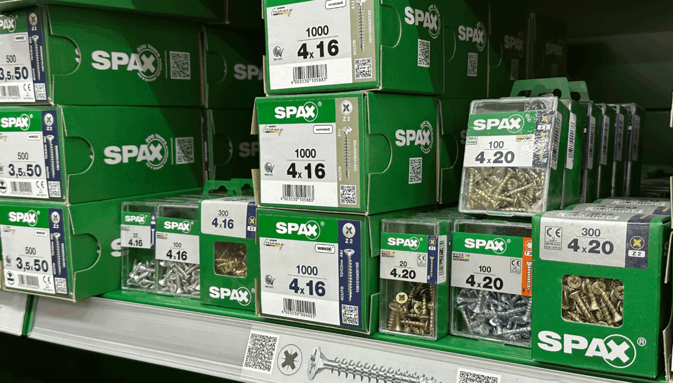 Variedad de medidas y tipos de tornillos y tirafondos