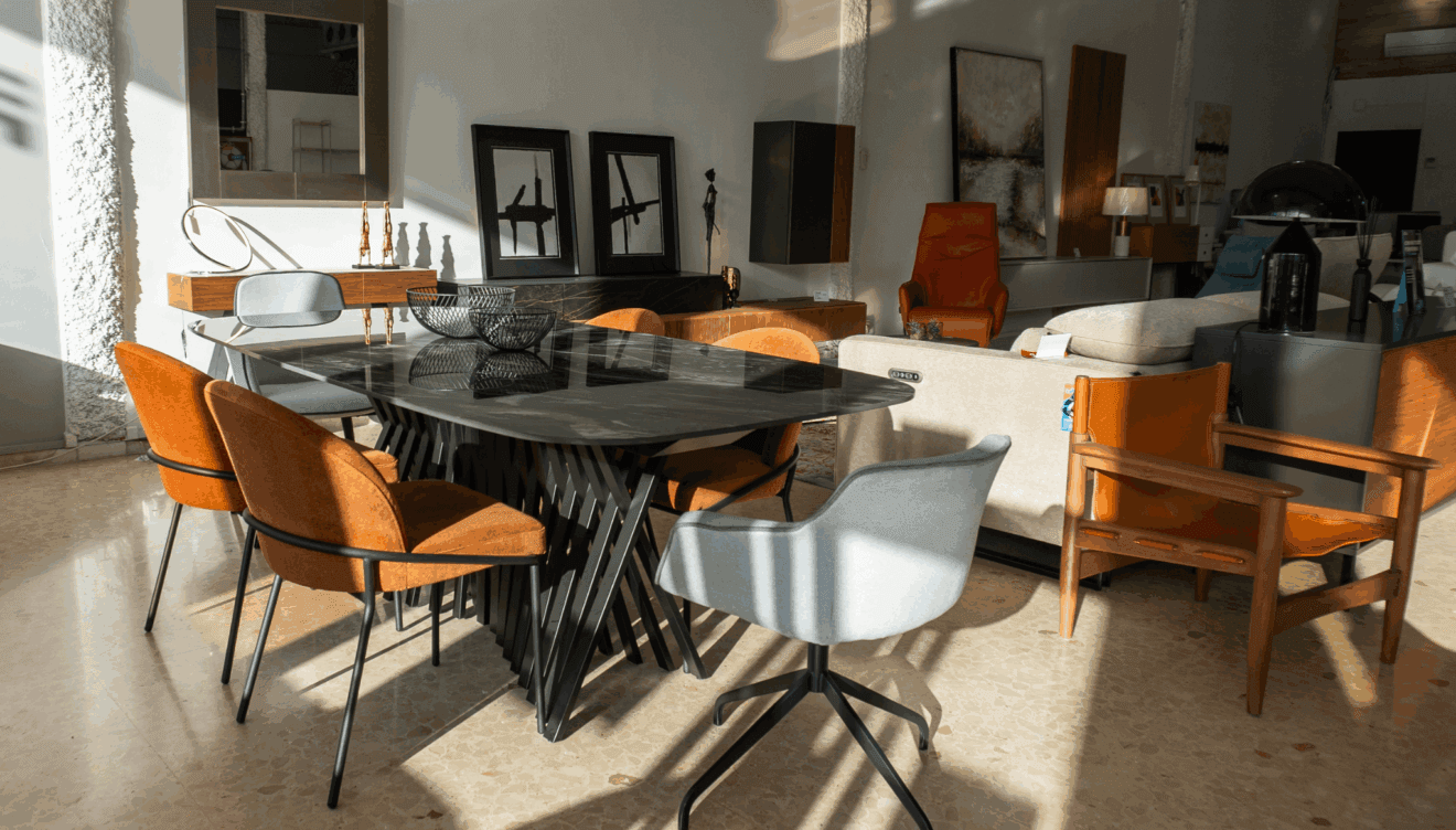 Variedad de muebles de comedor