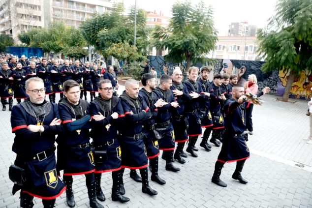 Así se vivió el Mig Any de Moros y Cristianos de Dénia: todas las fotos de las filaes 25 desfiler de mig any de denia 2025 25