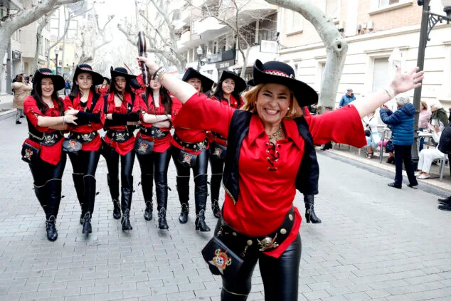 Así se vivió el Mig Any de Moros y Cristianos de Dénia: todas las fotos de las filaes 65 desfiler de mig any de denia 2025 66