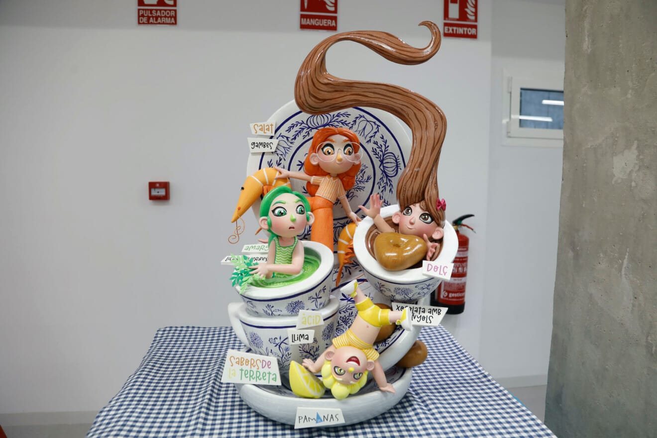 Ninot infantil falla Les Roques 2025