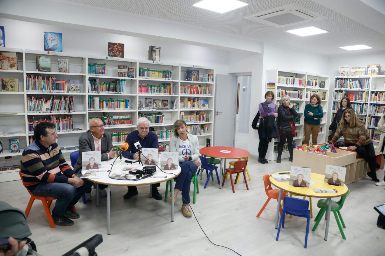 Presentación del cuento de Maria ibars 1