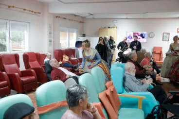 Visita a la residencia de las Fallas de Dénia 13
