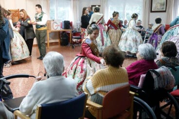 Visita a la residencia de las Fallas de Dénia 9