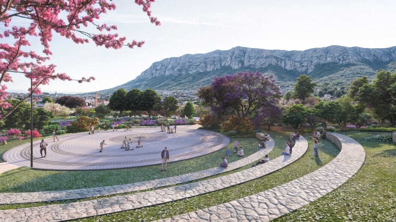 Plaza dentro del parque