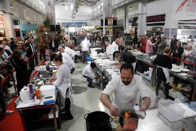 Estos son los 8 chefs que competirán en Dénia para ver quién cocina el mejor plato con Gamba Roja 1 Imagen: Concurso de la Gamba Roja de Dénia de 2024
