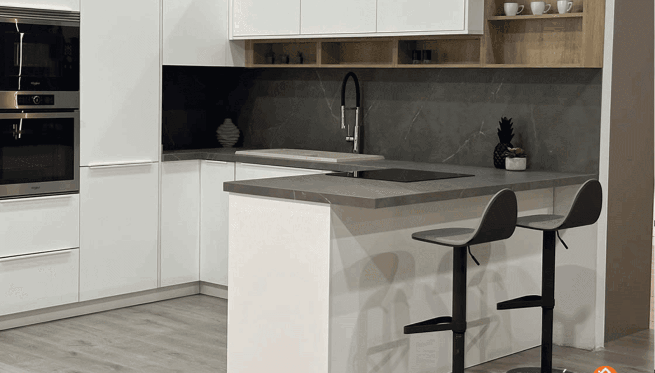 Más espacio y funcionalidad con un diseño de cocina abierta