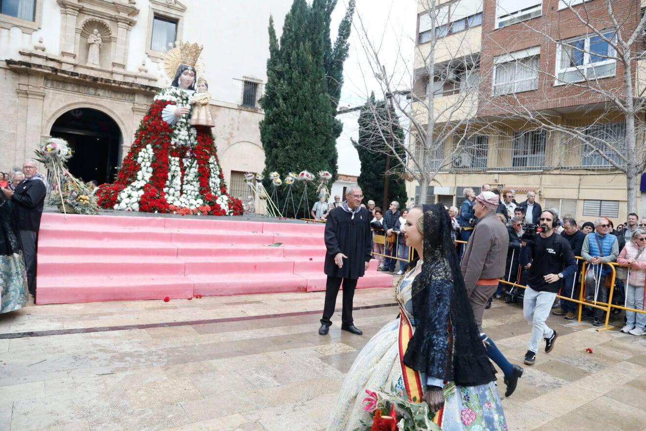 Ofrenda de flores de las Fallas de Dénia 2025 157