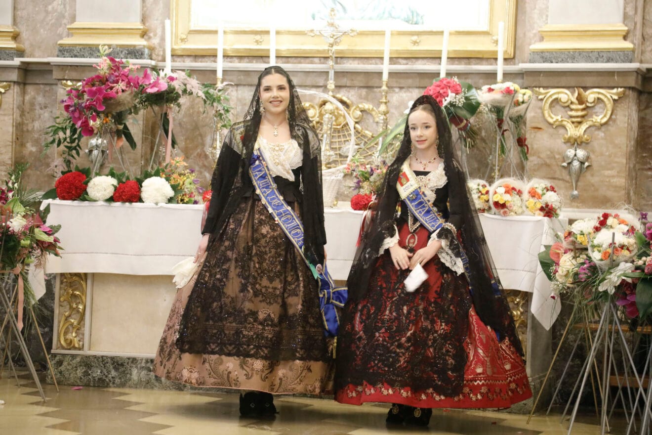 Ofrenda de flores de las Fallas de Dénia 2025 175