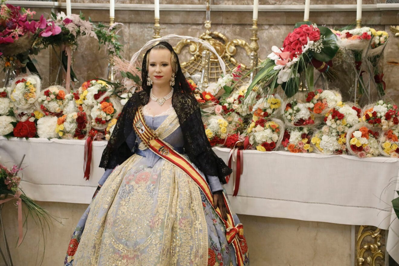 Ofrenda de flores de las Fallas de Dénia 2025 186