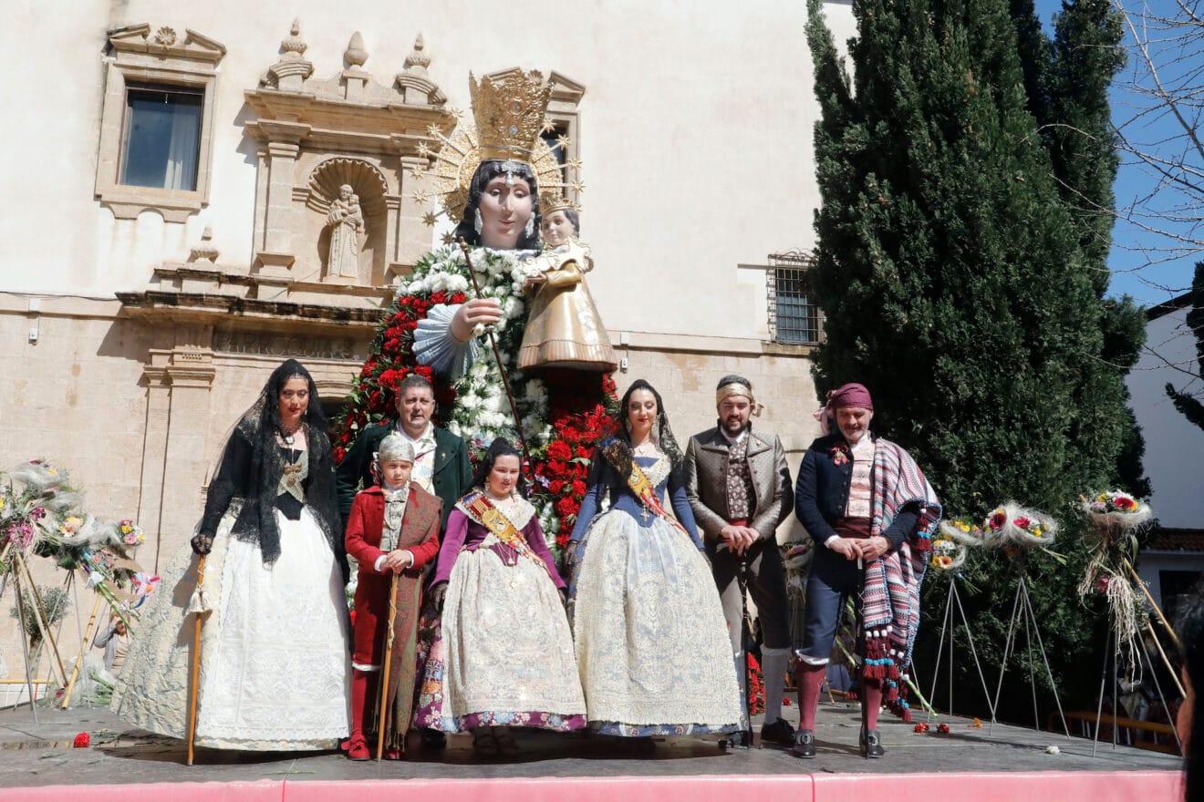 Ofrenda de flores de las Fallas de Dénia 2025 192