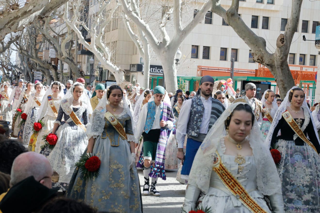 Ofrenda de flores de las Fallas de Dénia 2025 21
