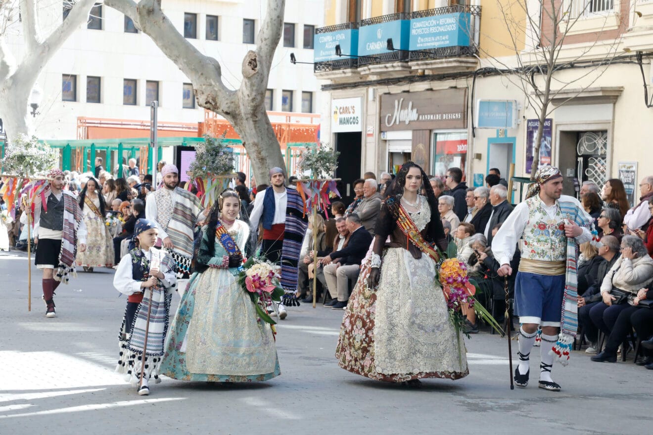 Ofrenda de flores de las Fallas de Dénia 2025 23