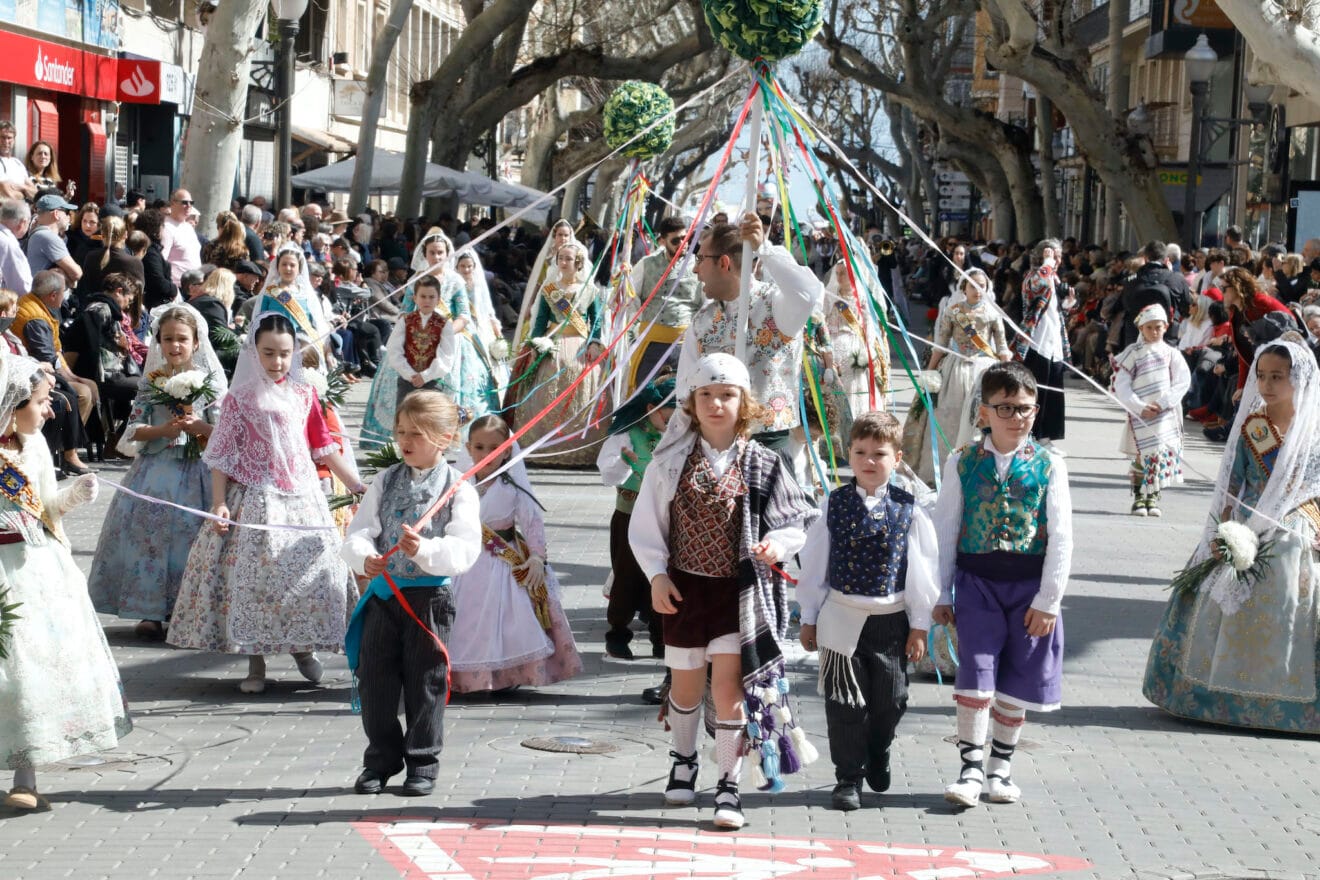 Ofrenda de flores de las Fallas de Dénia 2025 27