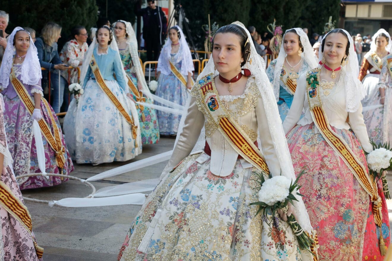 Ofrenda de flores de las Fallas de Dénia 2025 61