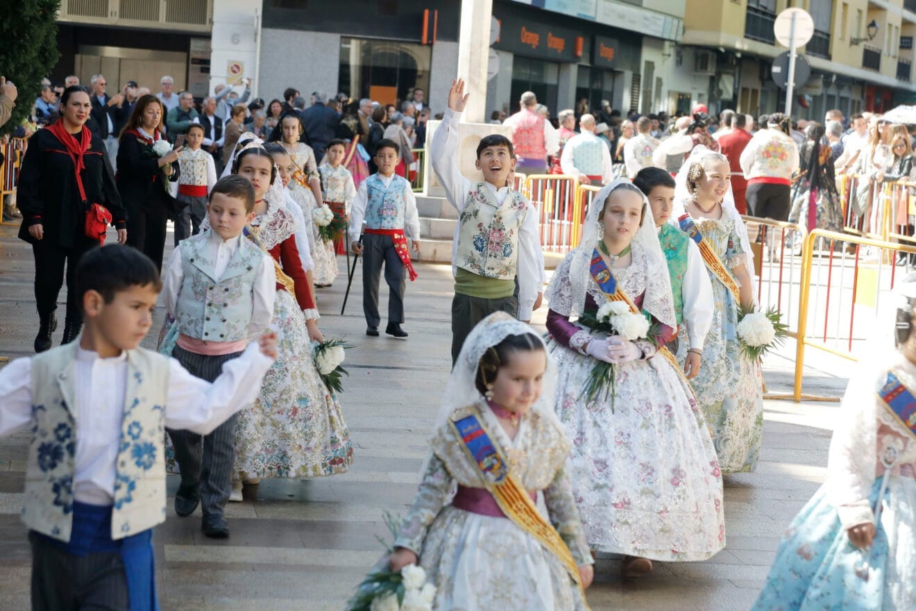 Ofrenda de flores de las Fallas de Dénia 2025 95