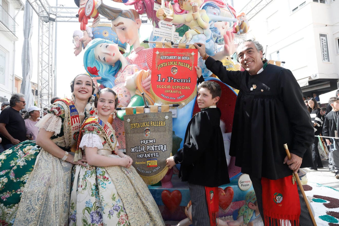 Primer Premio de Infantiles de la Sección Especial de las Fallas de Dénia 2024