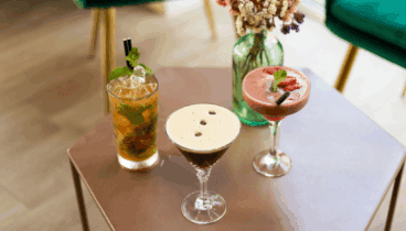 Cocktails elaborados por Movida Dénia