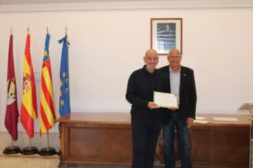 Entrega diplomas del proyecto de transición ecológica de Turismo Dénia (13)