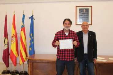 Entrega diplomas del proyecto de transición ecológica de Turismo Dénia (19)