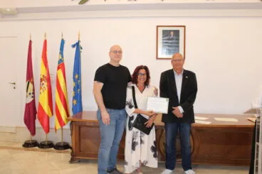 Entrega diplomas del proyecto de transición ecológica de Turismo Dénia (20)