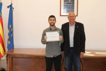 Entrega diplomas del proyecto de transición ecológica de Turismo Dénia (22)