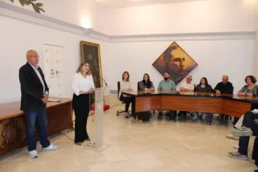 Entrega diplomas del proyecto de transición ecológica de Turismo Dénia