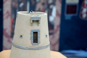 Maqueta de una torre vigía