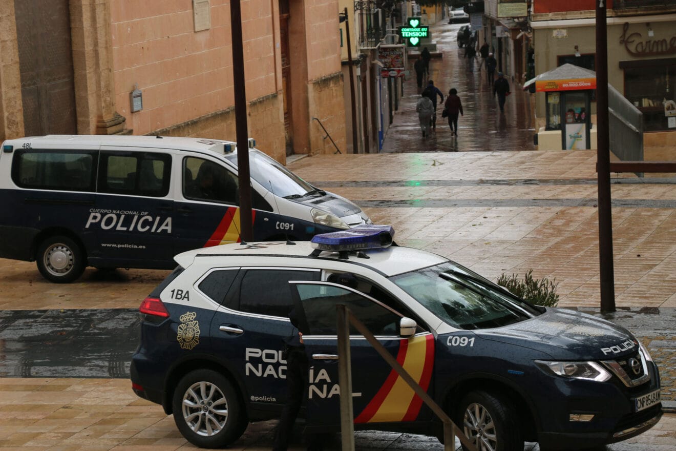 Foto de archivo de la Policía Nacional en el centro de Dénia