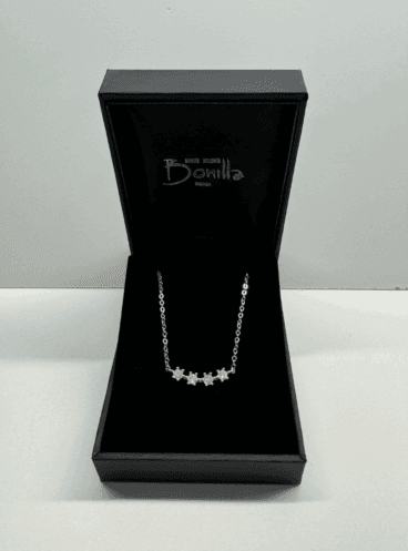 Joyas que transforman tu outfit sin esfuerzo