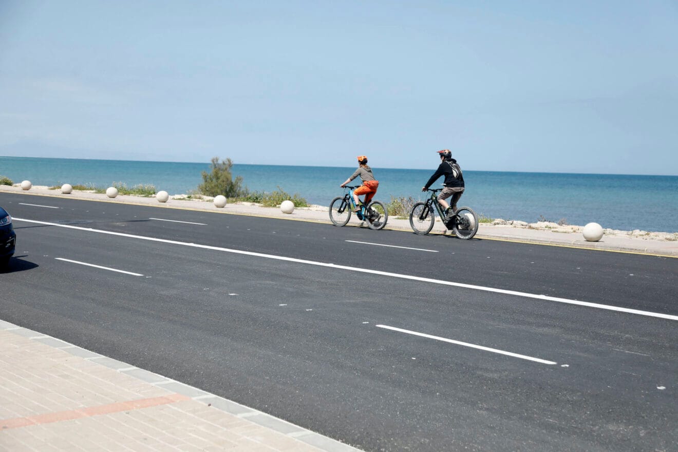 Nuevos carriles en la escollera norte de Dénia