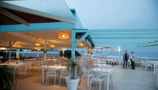 vistas al mar desde la terraza de restaurant noguera