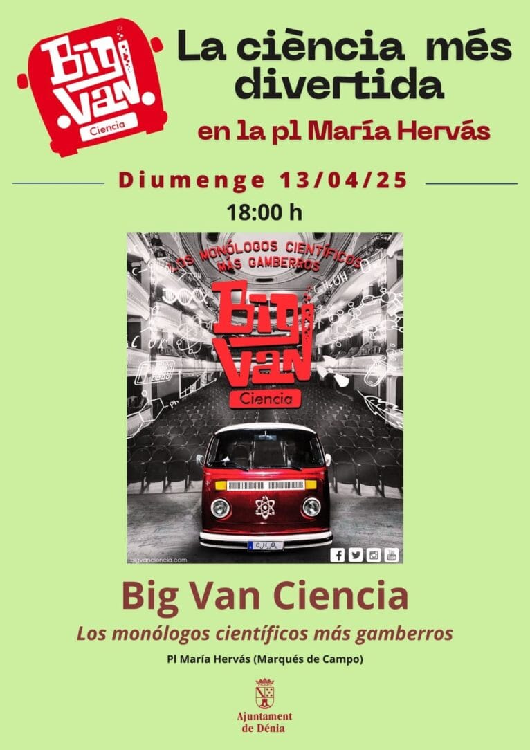 Actividad de humor en la Plaza María Hervás