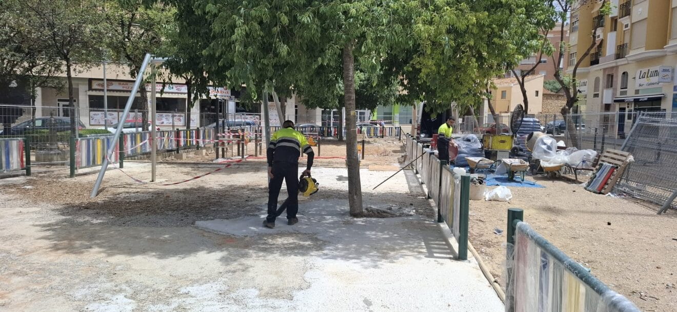 Así avanzan los nuevos parques infantiles de Dénia 6
